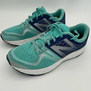 New Balance Fresh Foam Vongo stability running shoe. Mint Green/ Blue /White